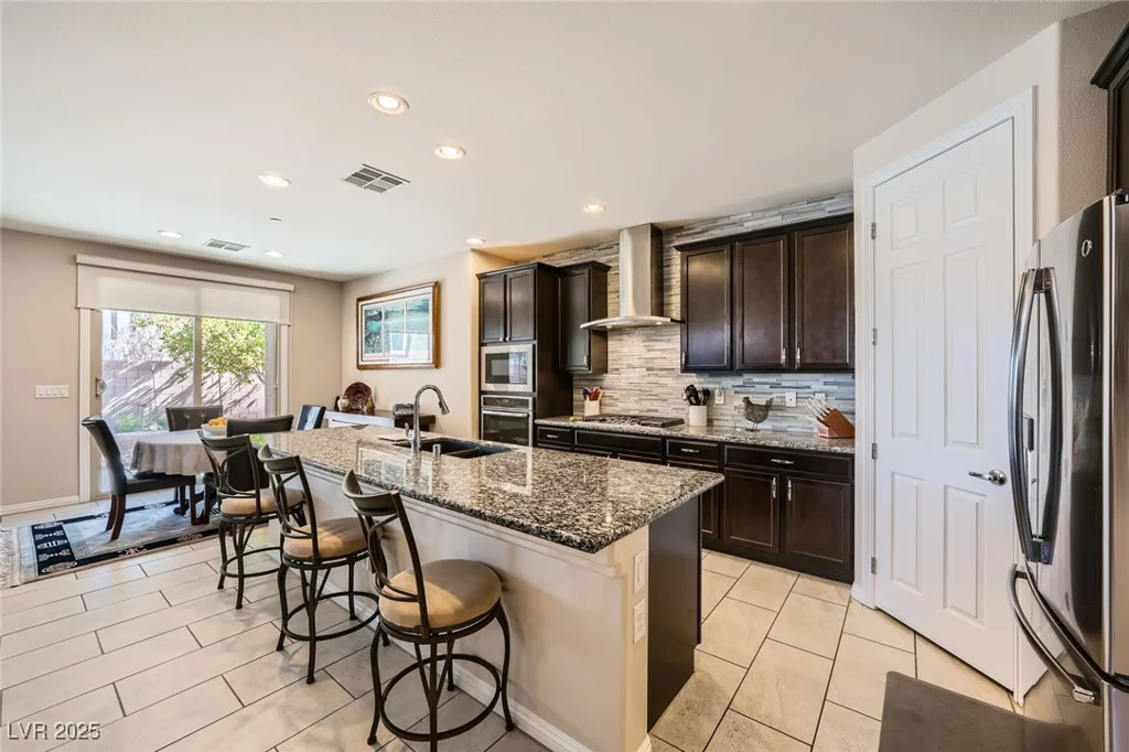 1641 Blue Cliffs, Henderson, NV 89014