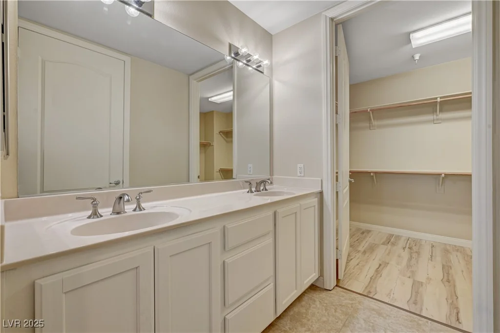 20 Serene, Las Vegas, NV 89123