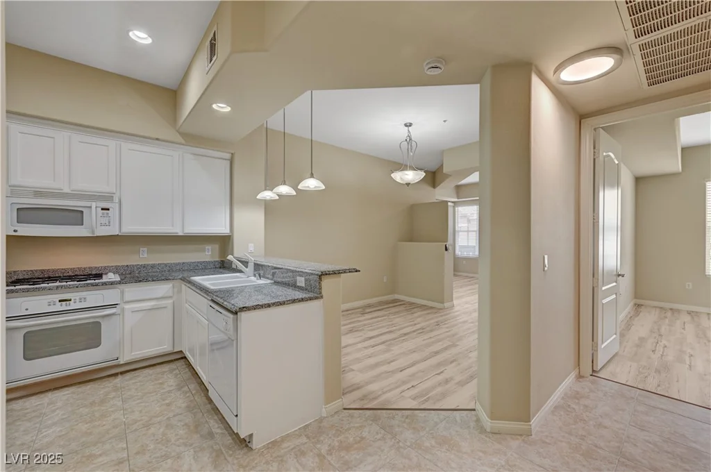 20 Serene, Las Vegas, NV 89123