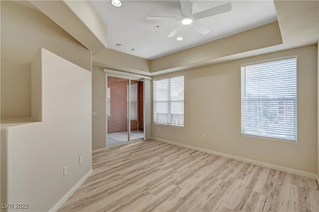 20 Serene, Las Vegas, NV 89123