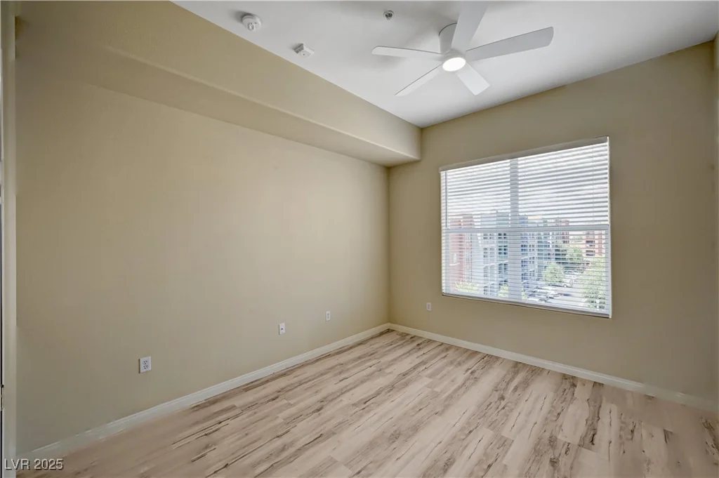 20 Serene, Las Vegas, NV 89123