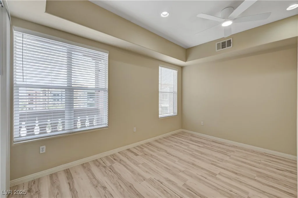 20 Serene, Las Vegas, NV 89123