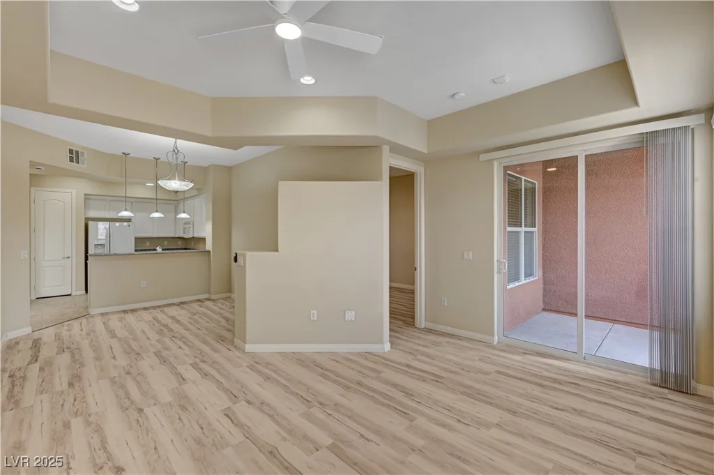 20 Serene, Las Vegas, NV 89123