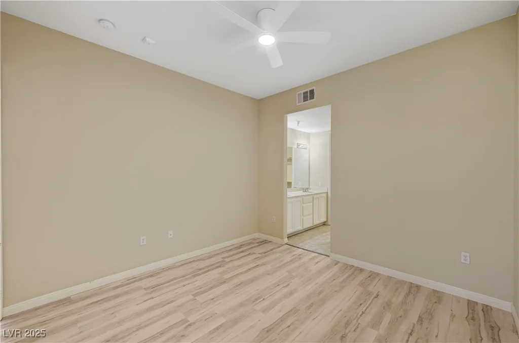 20 Serene, Las Vegas, NV 89123
