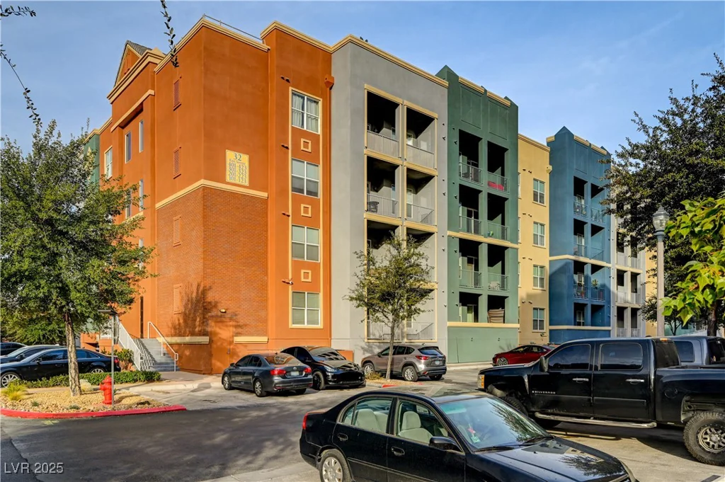 20 Serene, Las Vegas, NV 89123