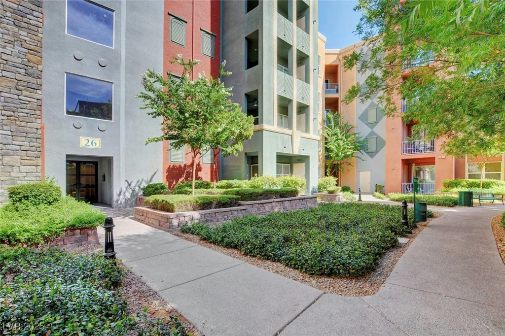 20 Serene, Las Vegas, NV 89123