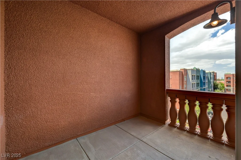 20 Serene, Las Vegas, NV 89123