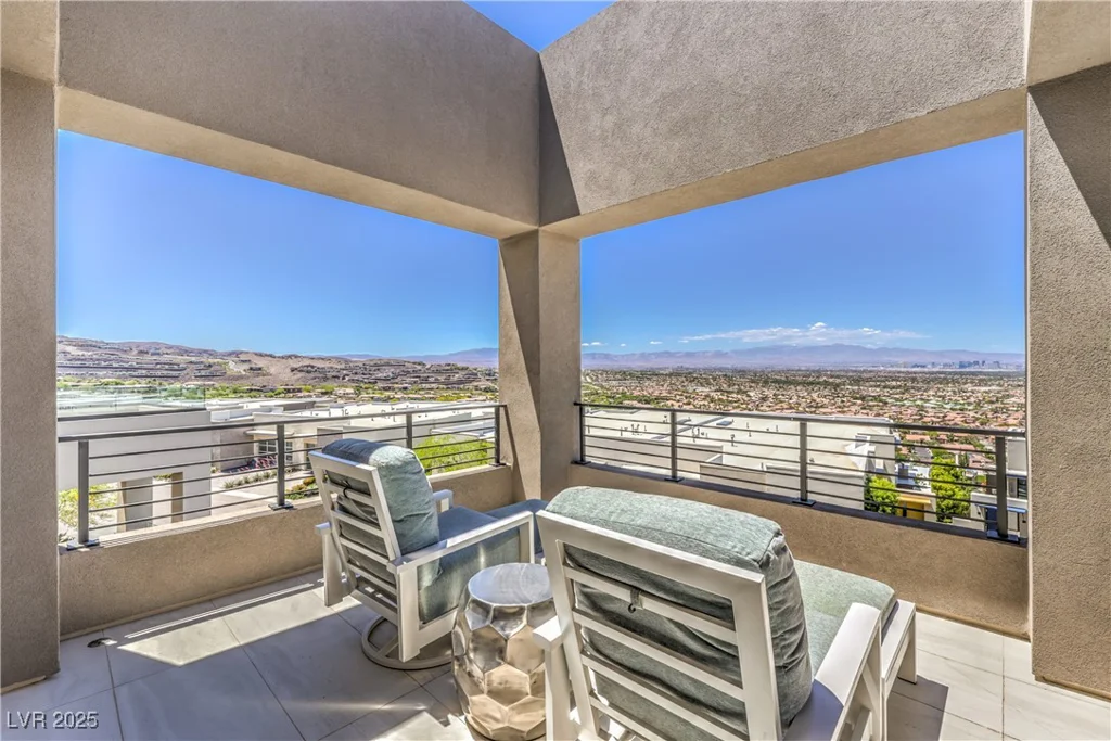 414 Tranquil Peak, Henderson, NV 89012
