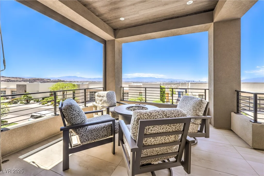 414 Tranquil Peak, Henderson, NV 89012