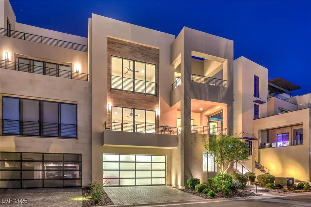 414 Tranquil Peak, Henderson, NV 89012