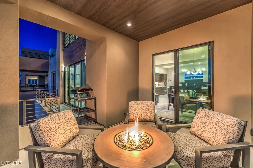 414 Tranquil Peak, Henderson, NV 89012