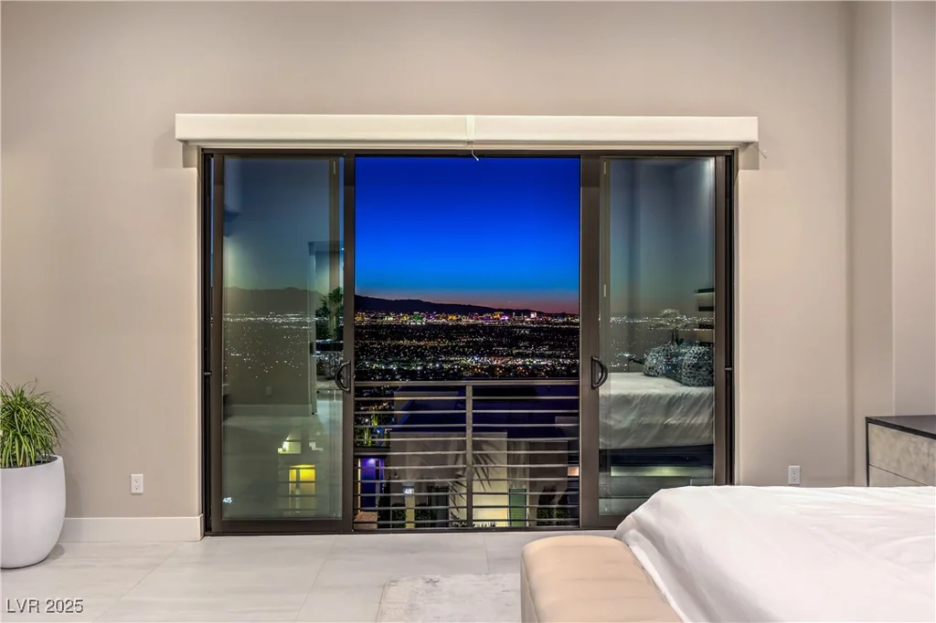 414 Tranquil Peak, Henderson, NV 89012