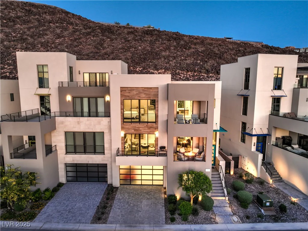 414 Tranquil Peak, Henderson, NV 89012