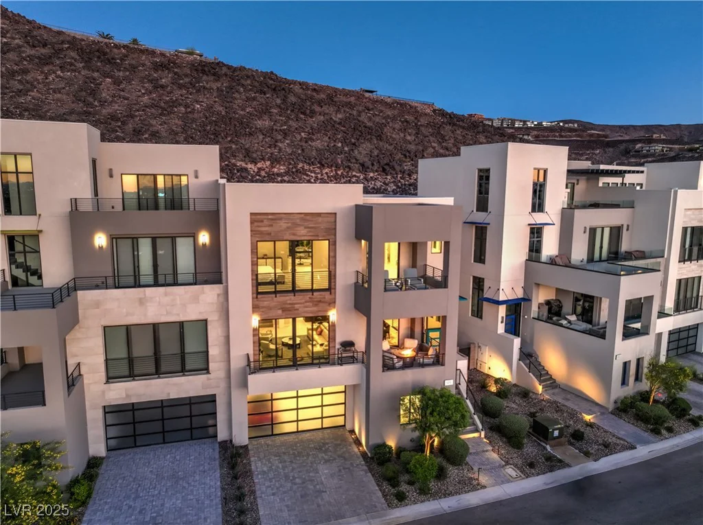 414 Tranquil Peak, Henderson, NV 89012