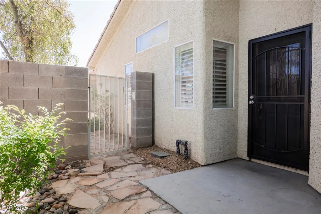 7754 Pink Ginger, Las Vegas, NV 89123