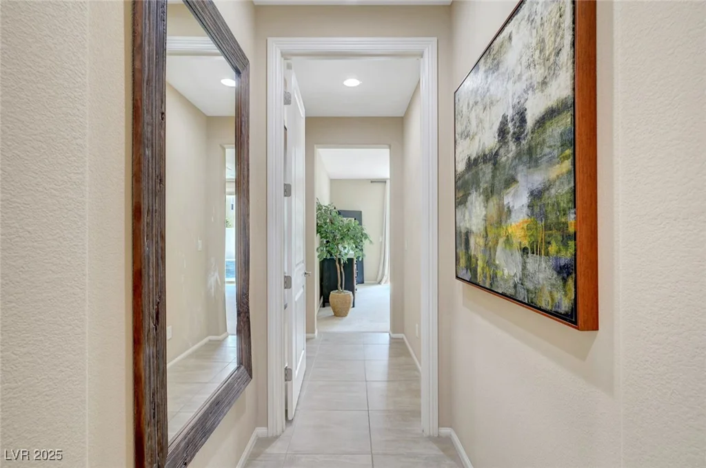 1005 Old Creek, North Las Vegas, NV 89084
