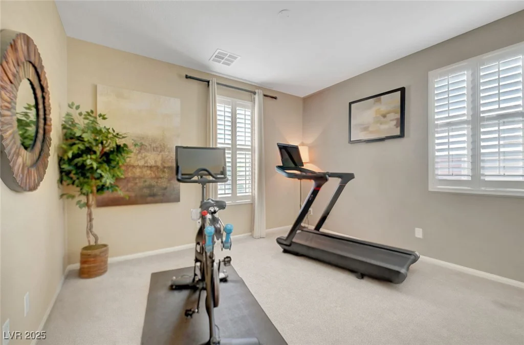 1005 Old Creek, North Las Vegas, NV 89084