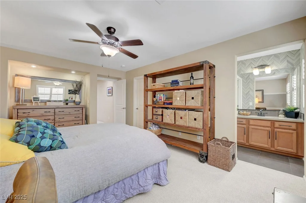 1005 Old Creek, North Las Vegas, NV 89084