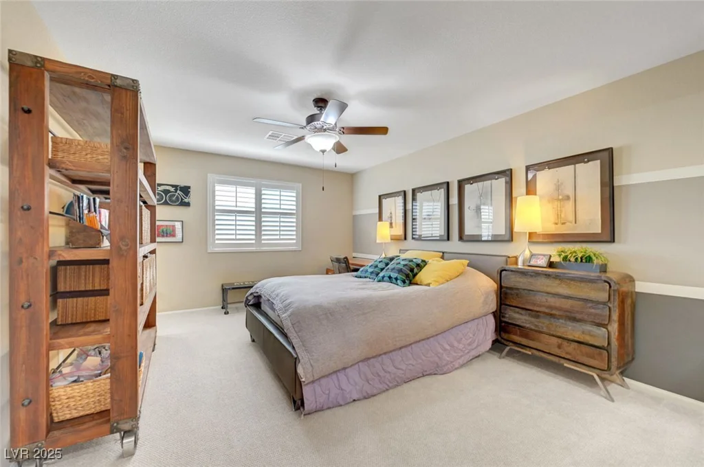 1005 Old Creek, North Las Vegas, NV 89084