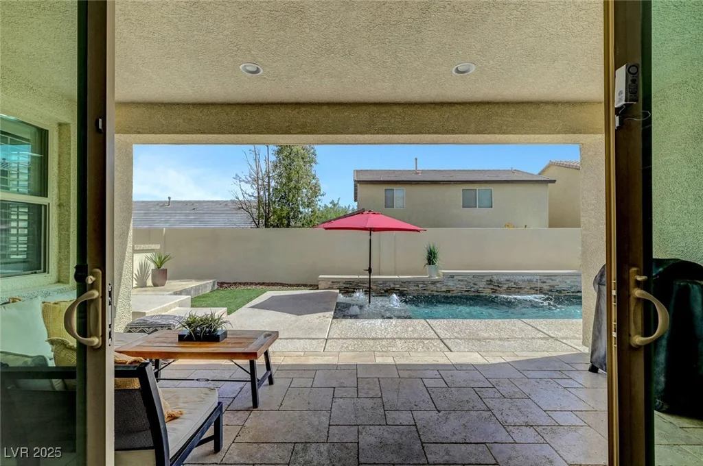 1005 Old Creek, North Las Vegas, NV 89084