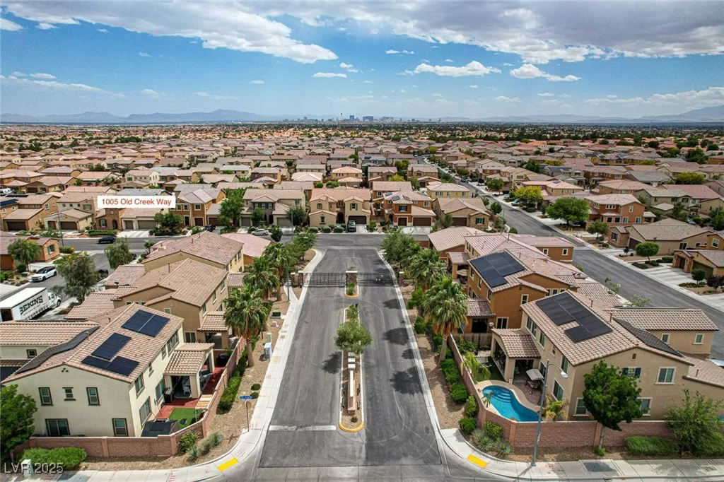 1005 Old Creek, North Las Vegas, NV 89084