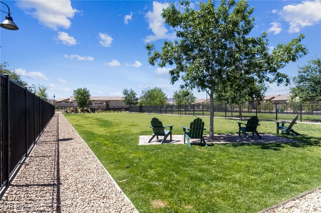 485 Pebble Run, Henderson, NV 89011