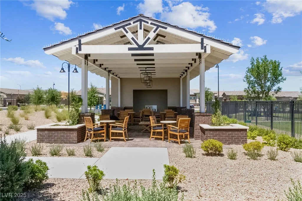 485 Pebble Run, Henderson, NV 89011