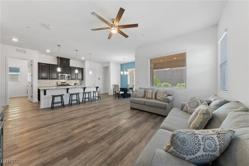 485 Pebble Run, Henderson, NV 89011