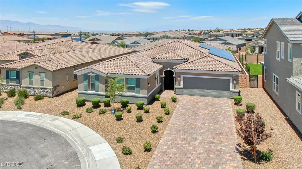 2910 Monate, Henderson, NV 89044