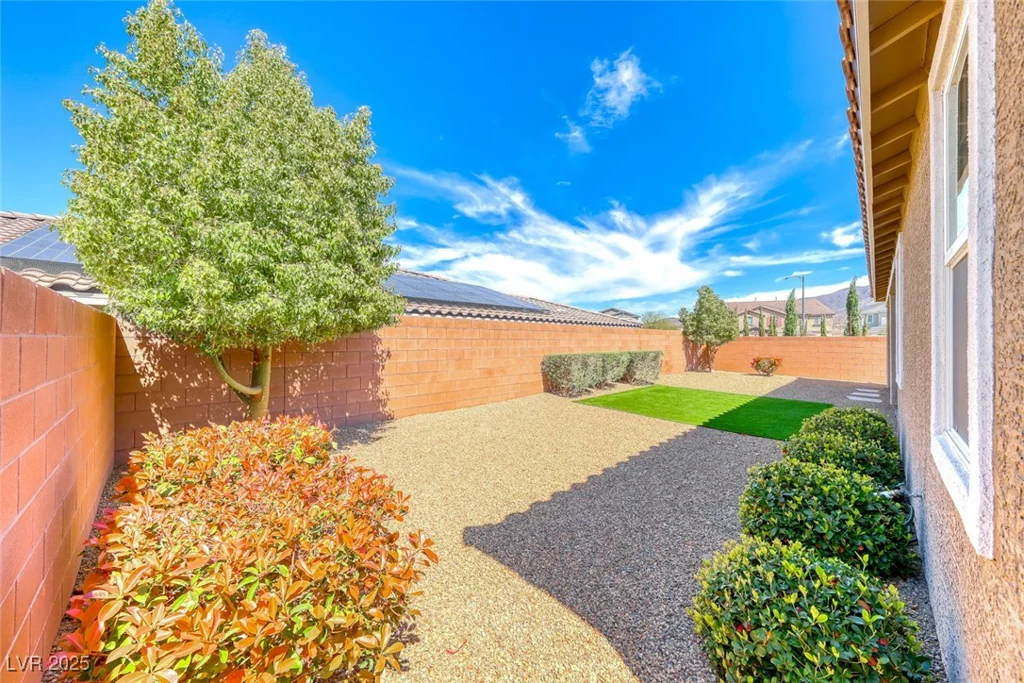 2910 Monate, Henderson, NV 89044
