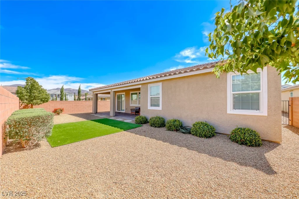 2910 Monate, Henderson, NV 89044