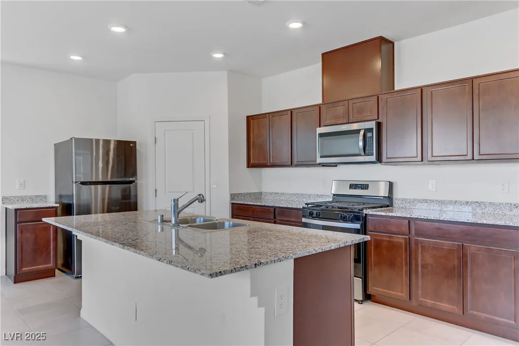 7256 Saxby, Las Vegas, NV 89113