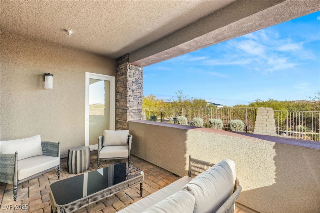 11280 Granite Ridge, Las Vegas, NV 89135