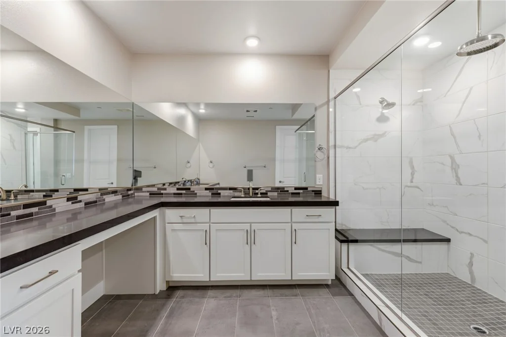 11280 Granite Ridge, Las Vegas, NV 89135