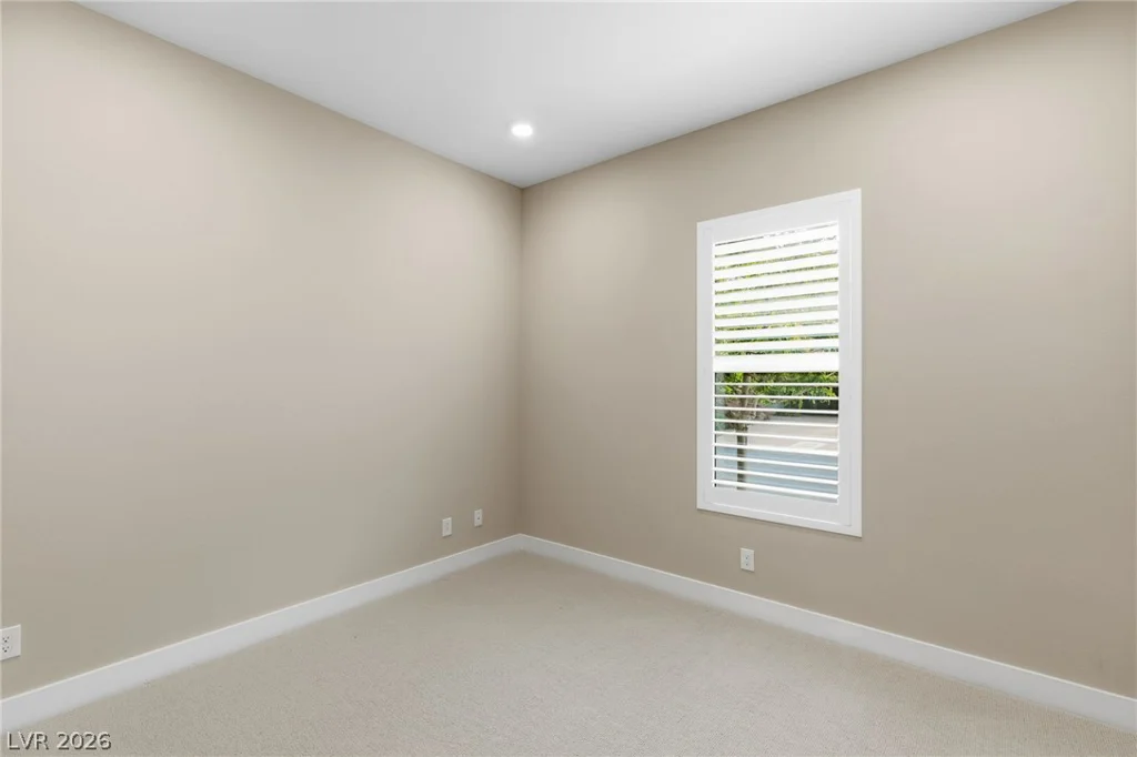 11280 Granite Ridge, Las Vegas, NV 89135