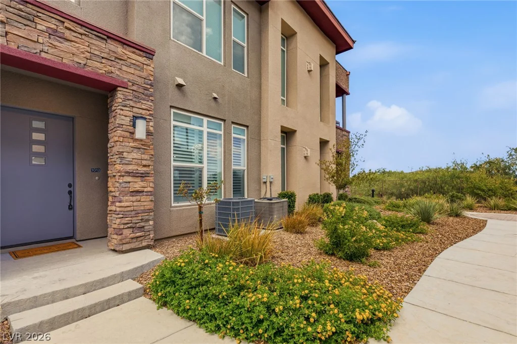 11280 Granite Ridge, Las Vegas, NV 89135