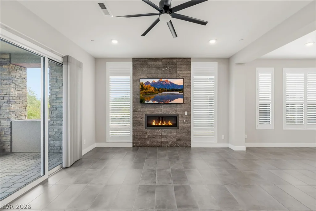 11280 Granite Ridge, Las Vegas, NV 89135
