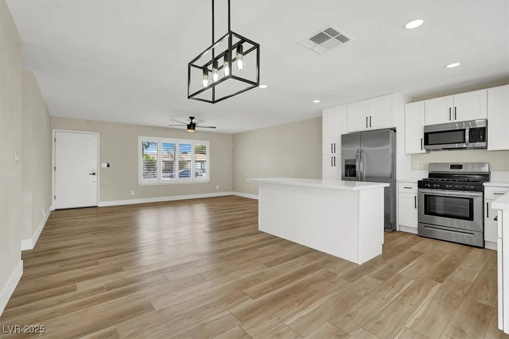 4270 Wendy, Las Vegas, NV 89115