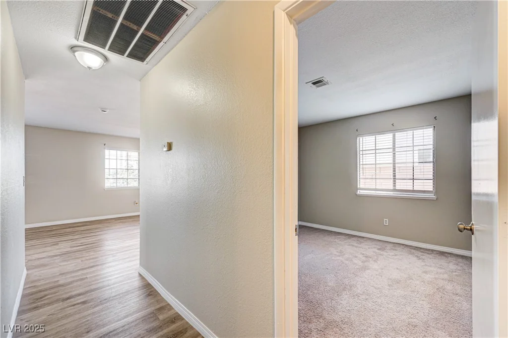 1620 Yellow Rose, Las Vegas, NV 89108