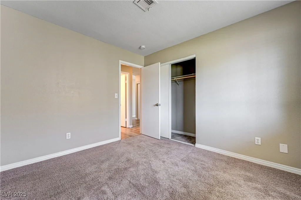 1620 Yellow Rose, Las Vegas, NV 89108