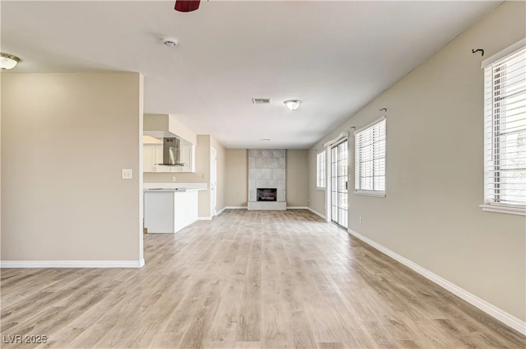 1620 Yellow Rose, Las Vegas, NV 89108