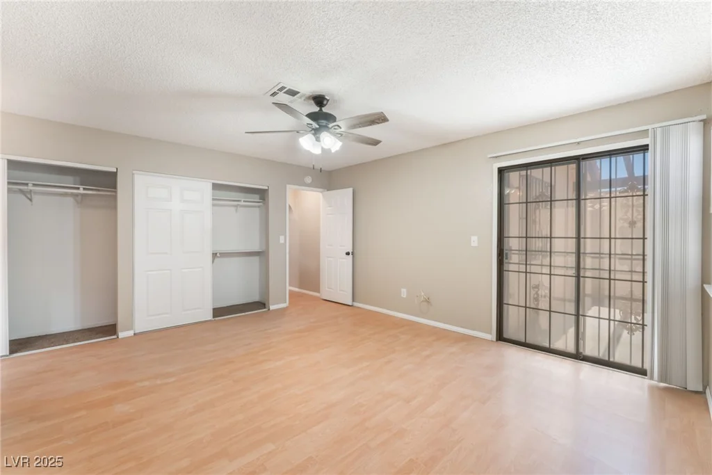 1729 Yellow Rose, Las Vegas, NV 89108