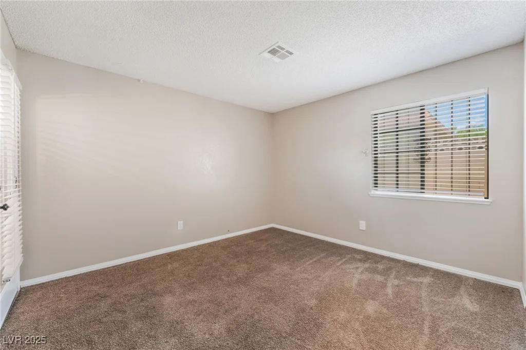 1729 Yellow Rose, Las Vegas, NV 89108