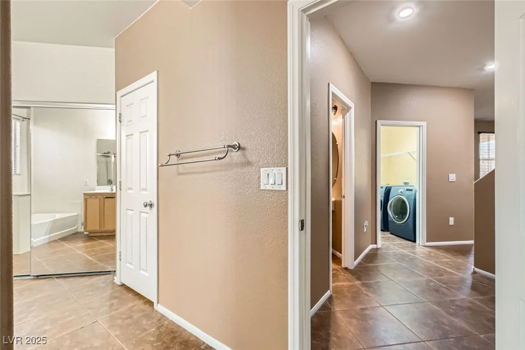 6329 Orange Hue, North Las Vegas, NV 89031