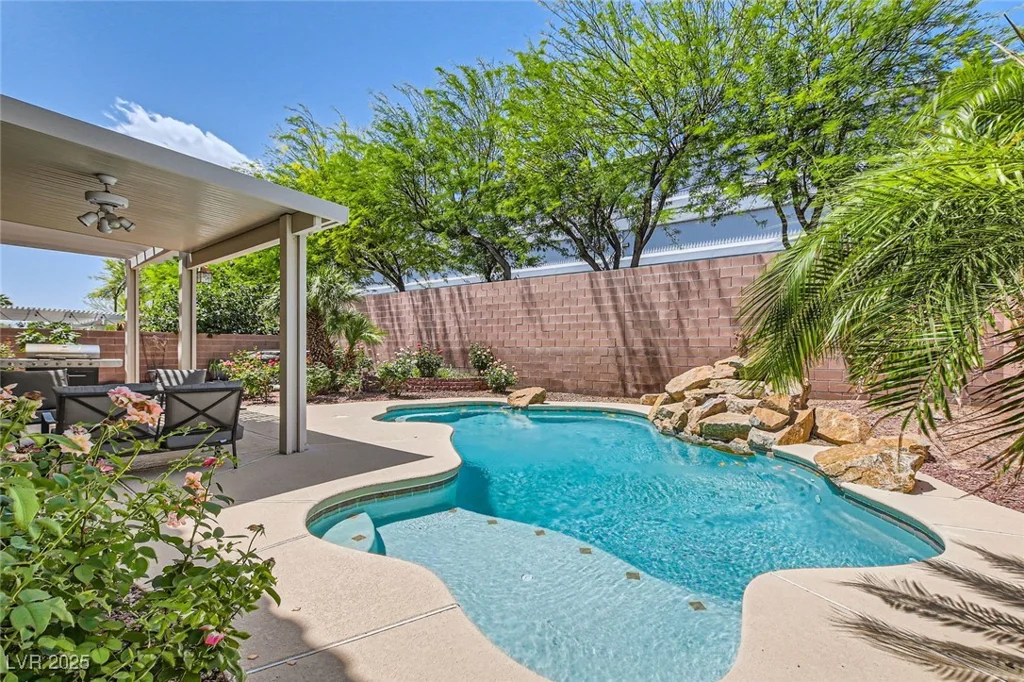 6329 Orange Hue, North Las Vegas, NV 89031