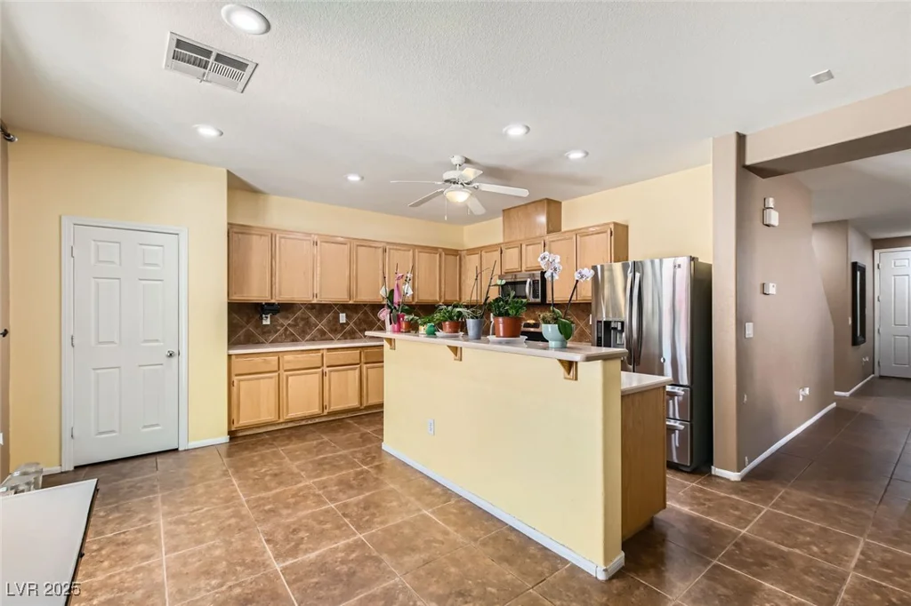 6329 Orange Hue, North Las Vegas, NV 89031