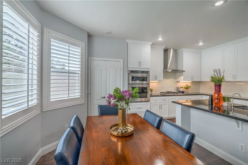 2959 Azure Bay, Las Vegas, NV 89117