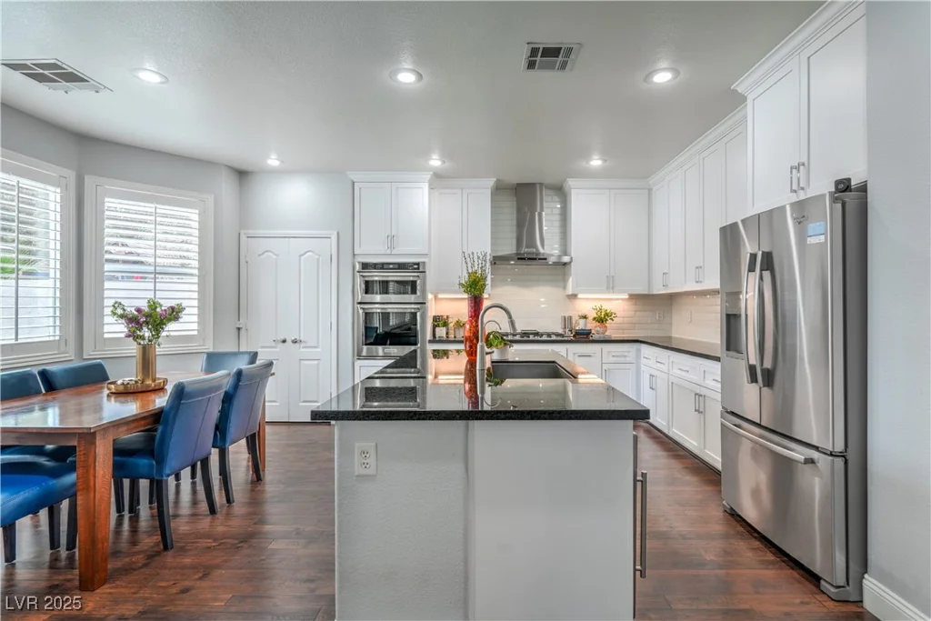 2959 Azure Bay, Las Vegas, NV 89117
