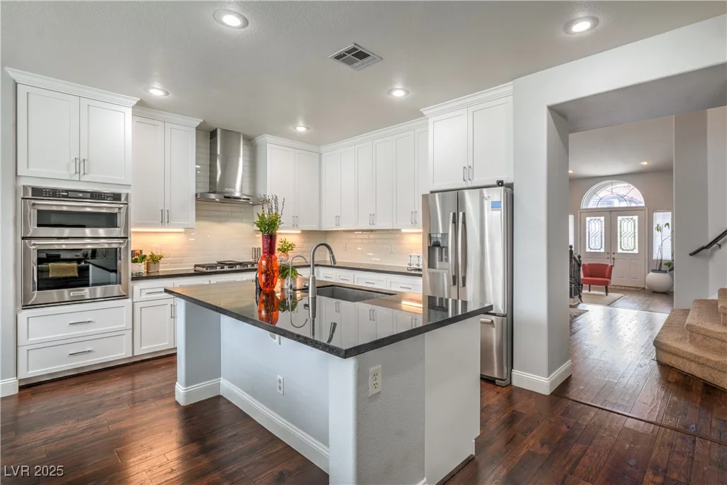 2959 Azure Bay, Las Vegas, NV 89117