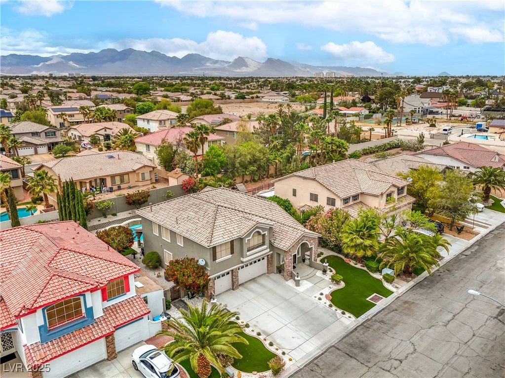 2959 Azure Bay, Las Vegas, NV 89117